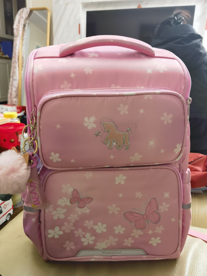 威豹幼儿书包