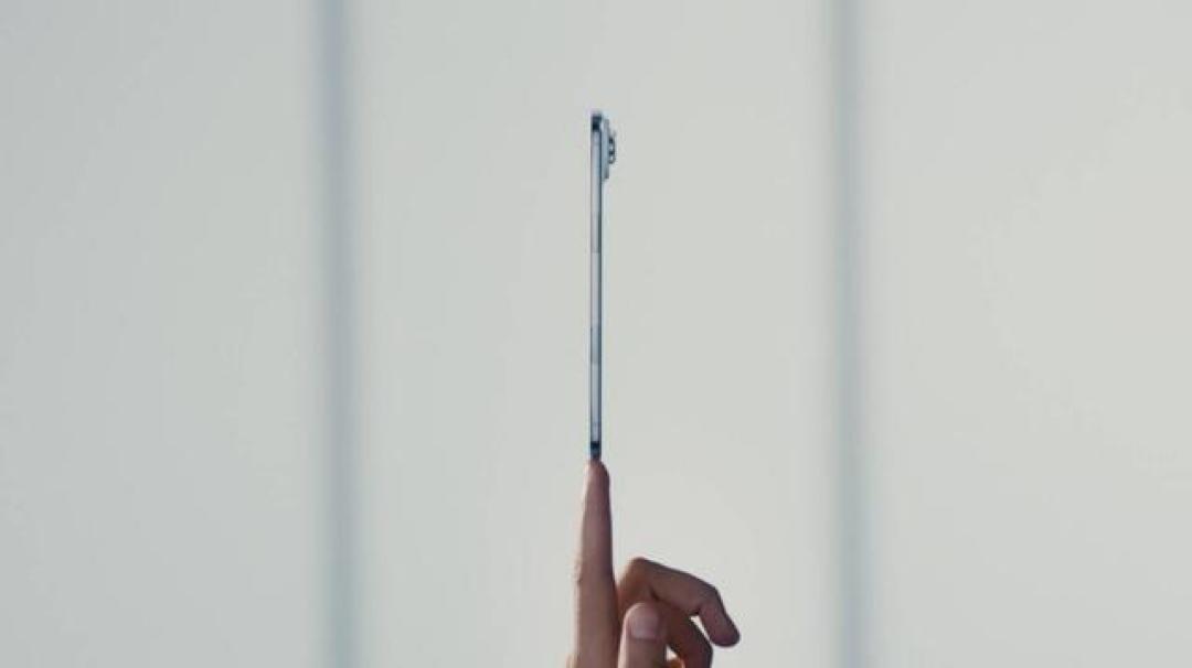 iPhone Air突遭苹果停产：超薄设计陷创新困局，天价机型反成市场试错样本
