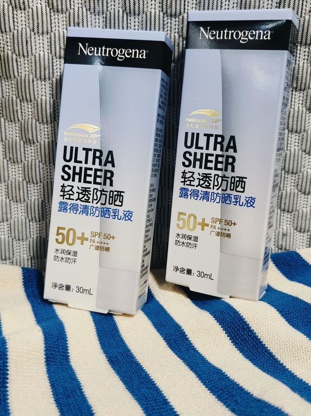 露得清清透防晒霜开箱:凌晨捡漏8块钱的高倍防晒,真香!