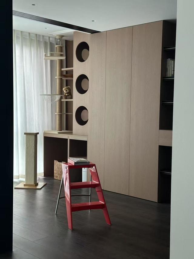 养猫人的快乐屋