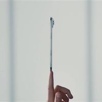 iPhone Air遇冷 苹果削减产量转向iPhone 17 Pro系列