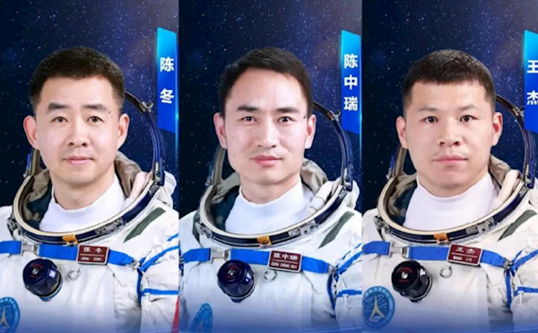 神舟二十一号载人飞船发射在即!神舟二十二号同步待命