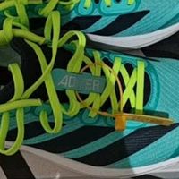 阿迪达斯ADIZERO BK：轻量竞速之选
