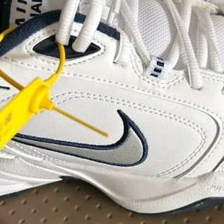 耐克AIR MONARCH IV:经典复古与实用科技