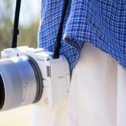 拍美食深夜放毒，拍车展稳赢朋友圈！佳能R50V/R50双十一抄底入手