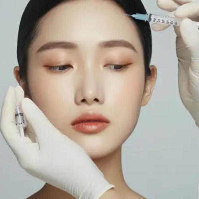 医美效果好后遗症也多，你想要的抗衰可以用护肤品实现