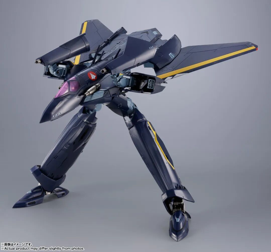 超时空要塞新品! DX 超合金 VF-17S NIGHTMARE STEALTHVALKYRIE