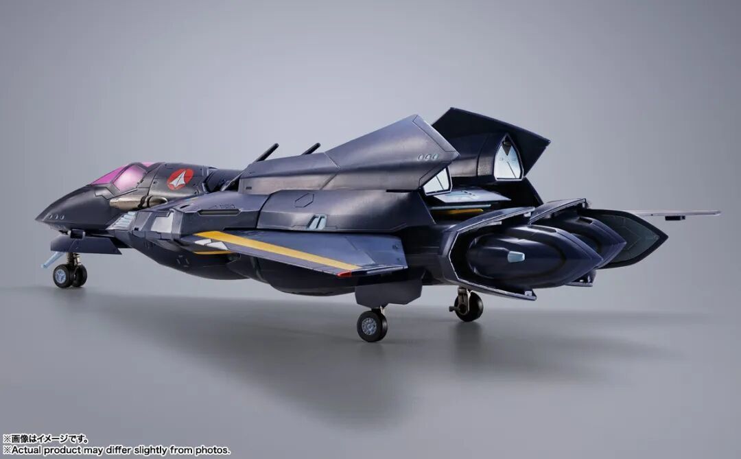 超时空要塞新品! DX 超合金 VF-17S NIGHTMARE STEALTHVALKYRIE
