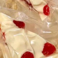 内蒙古奶皮子，牛奶与果干的完美结合，奶香十足！