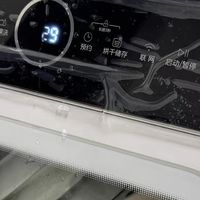 双层碗篮与热风烘干的家用洗碗机,迷你款更适合小户型