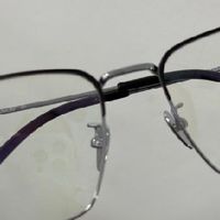 镜中万象：我的五副眼镜，五种生活切面