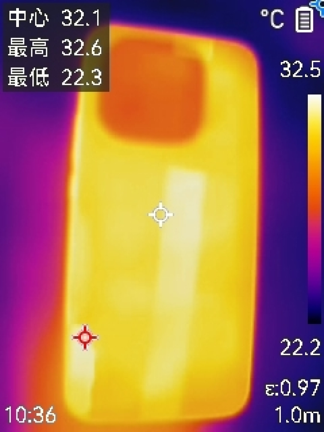 从性能机到水桶旗舰! iQOO 15评测:双芯算力+全场景优化 不止游戏强机