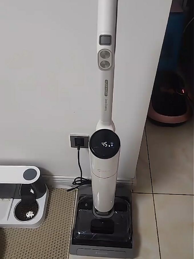 美的无线洗地机