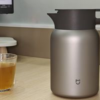 办公室打工人续命水,钛保温壶1.2L全天守护!