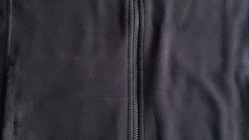 探路者抓绒服：秋冬户外与日常的柔软保暖担当