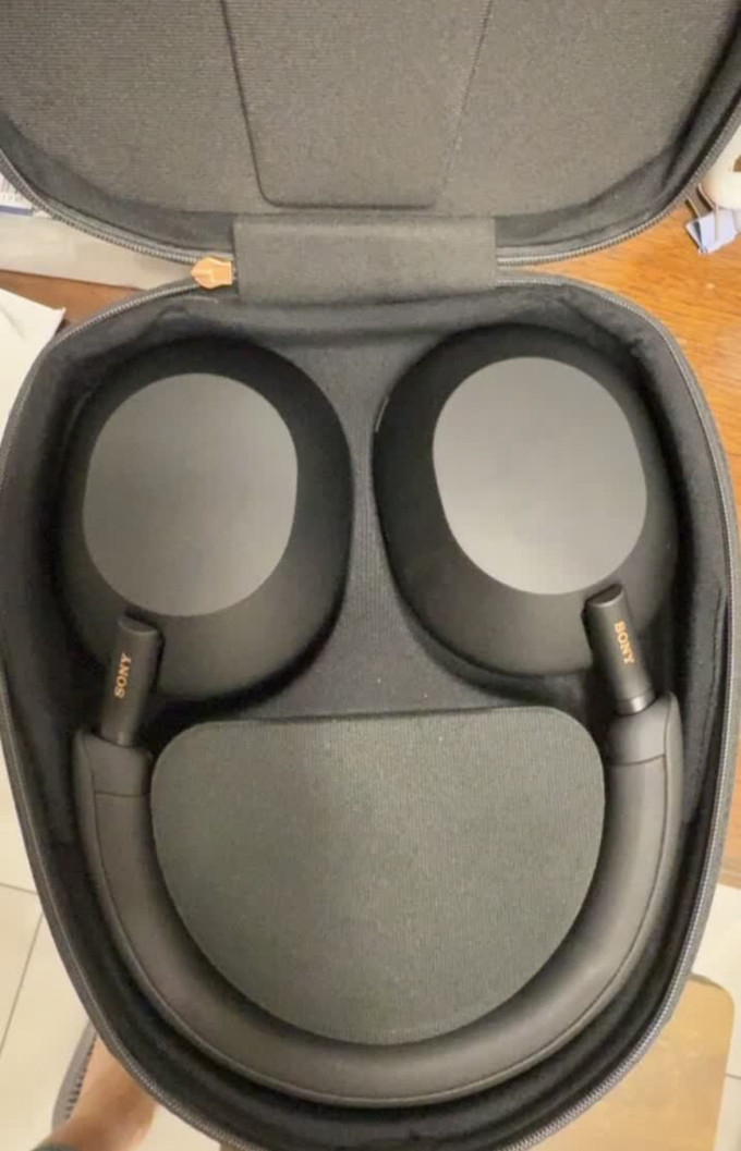 索尼蓝牙耳机