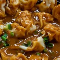 南宁骑行偶遇宝藏店！这碗黄皮酱馄饨香到舔碗