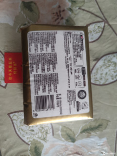 清风金装抽纸：把“纸界软黄金”囤满家，再也不怕“擦嘴掉渣”！