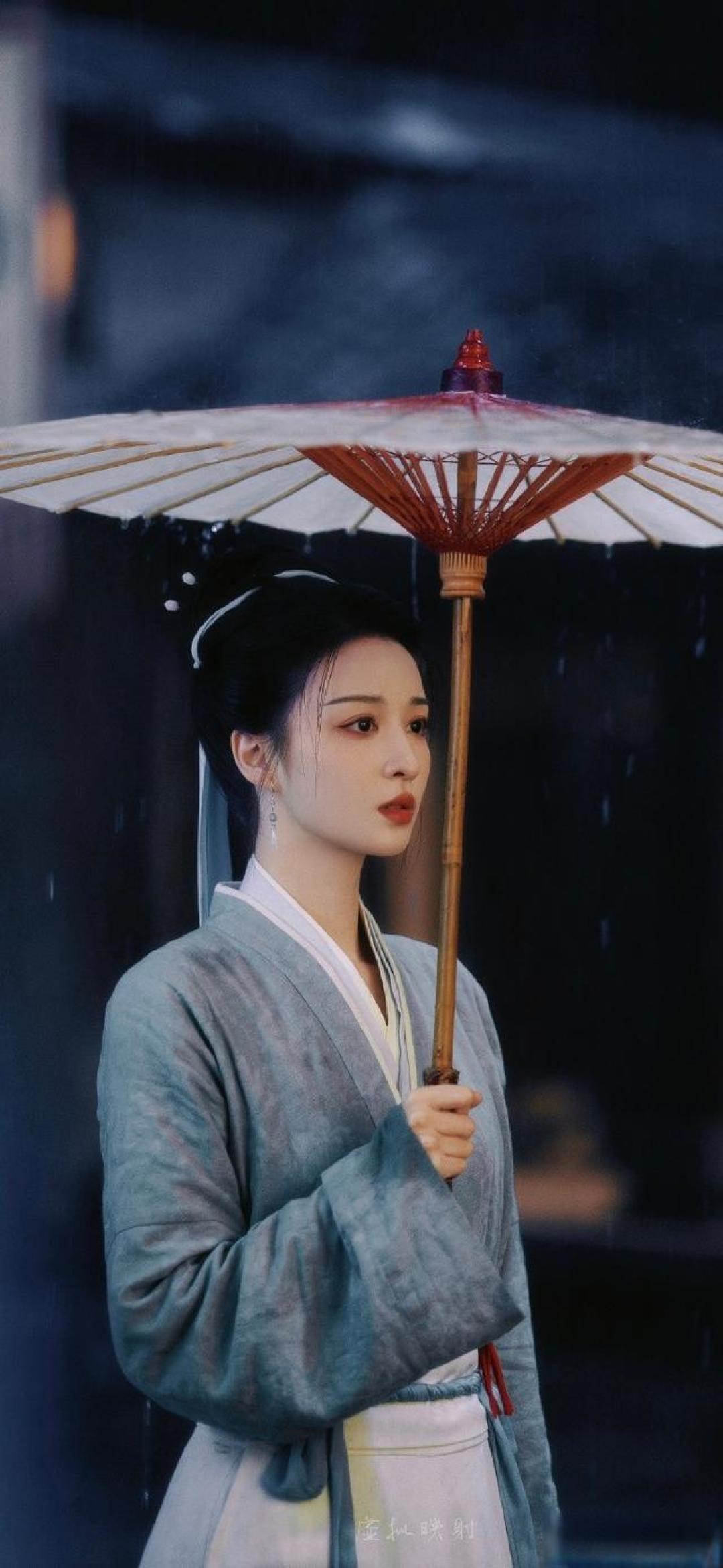 杨幂夕瑶神韵重现引爆回忆杀 仙剑3神女守护美学15年后再封神（注：25字，聚焦"神韵重现"、"守护美学"、"15年封神"三大核心亮点，既突出造型引发的集体回忆，又点破角色留白式表演的永恒价值，符合互联网标题传播规律。）