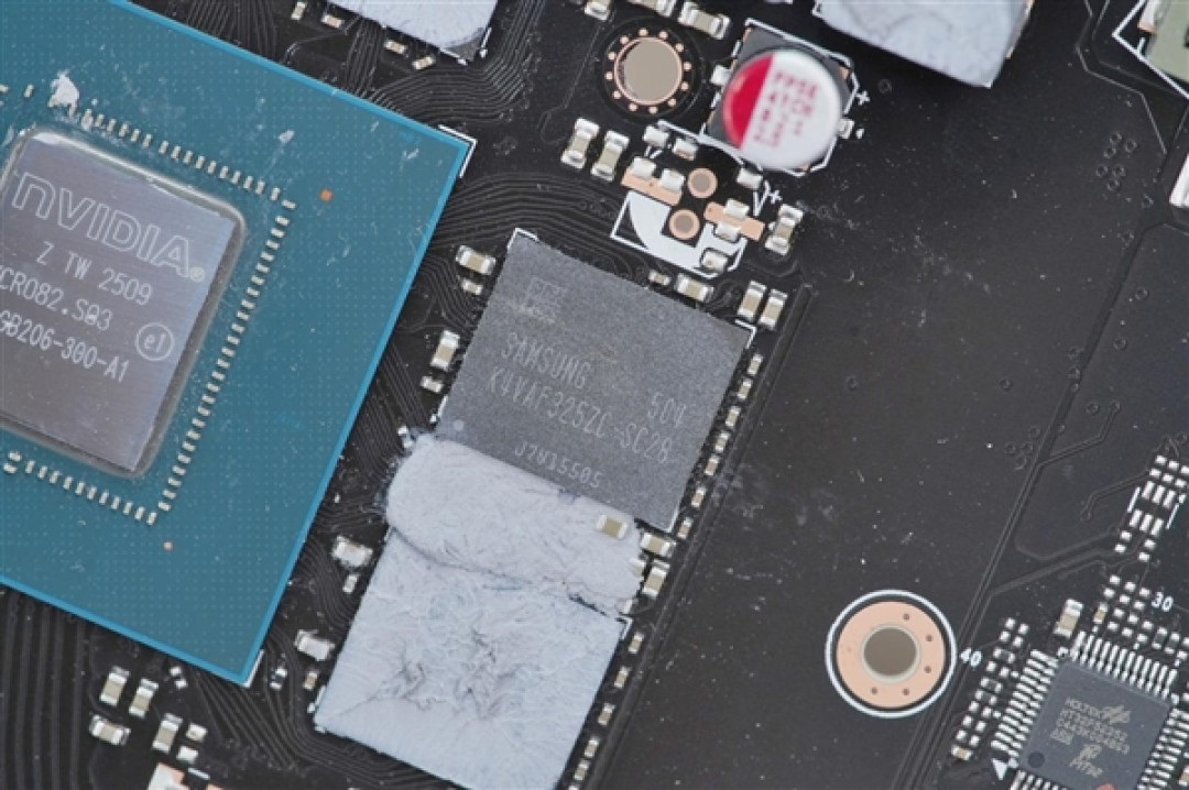 RTX 5060 Ti 8GB卖不动了！限制供货、不许降价
