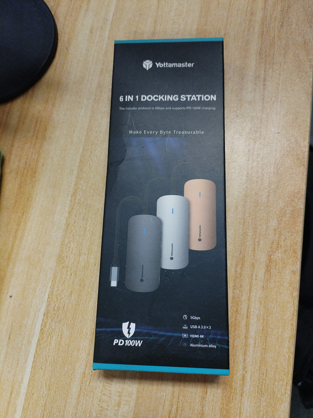 3个USB A，1个USB C，1个HDMI，100W PD供电C口扩展坞，实惠够用