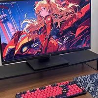 七彩虹电脑其产品线丰富，涵盖游戏本