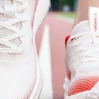 双11装备升级指南：贵人鸟男跑鞋，跑马集训的平价王者