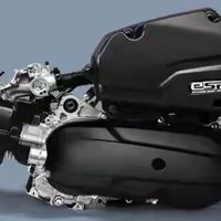 SCR、巧格、UU：可以骂我做工差、配置低，但不能说我发动机不行