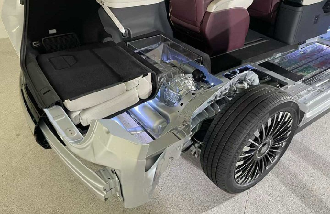 乐道 L90 爆火,这是蔚来的胜利,但大型 SUV 的「纯电元年」还没到