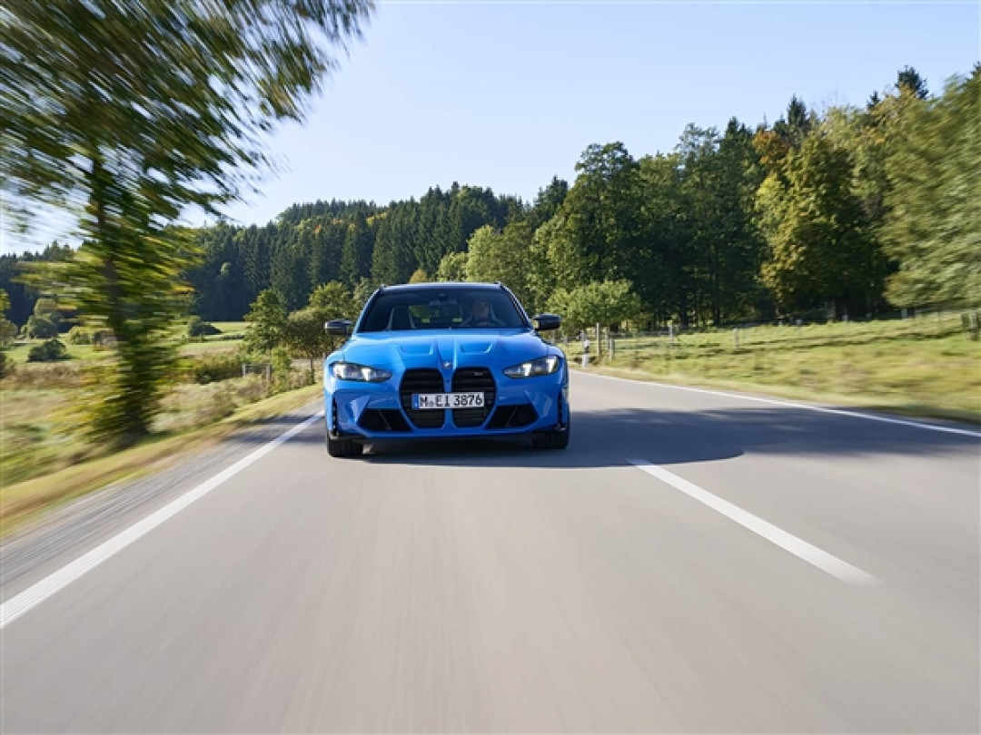 3.0T“机皇” 零百仅3.6秒!全新宝马M3旅行版即将中国首发