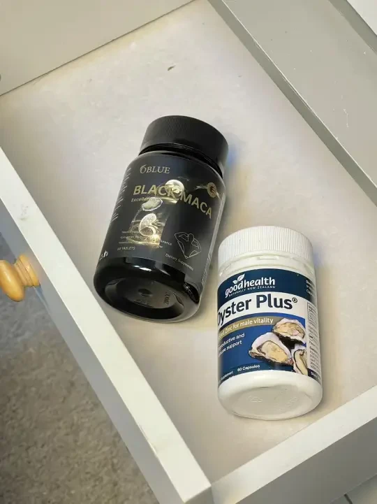 男士补剂  Oblue和好健康都吃了