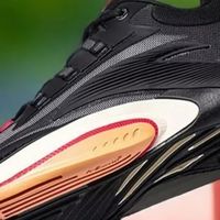 安踏瞬息1：专业缓震篮球鞋