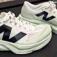 New Balance Rebel v4上脚：软弹不泄力，长距离跑完全不累