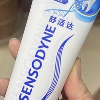 舒适达牙膏缓解敏感牙痛