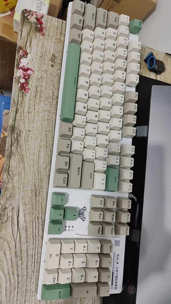 狼蛛键盘