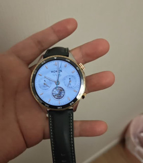 荣耀手表5Pro 46mm黑色智能运动表