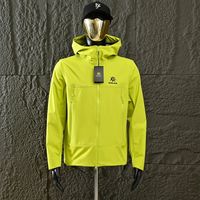 谁才是“国货冲锋衣之光”？凯乐石、伯希和、探路者用户观点大碰撞