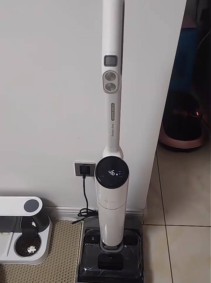 美的无线洗地机