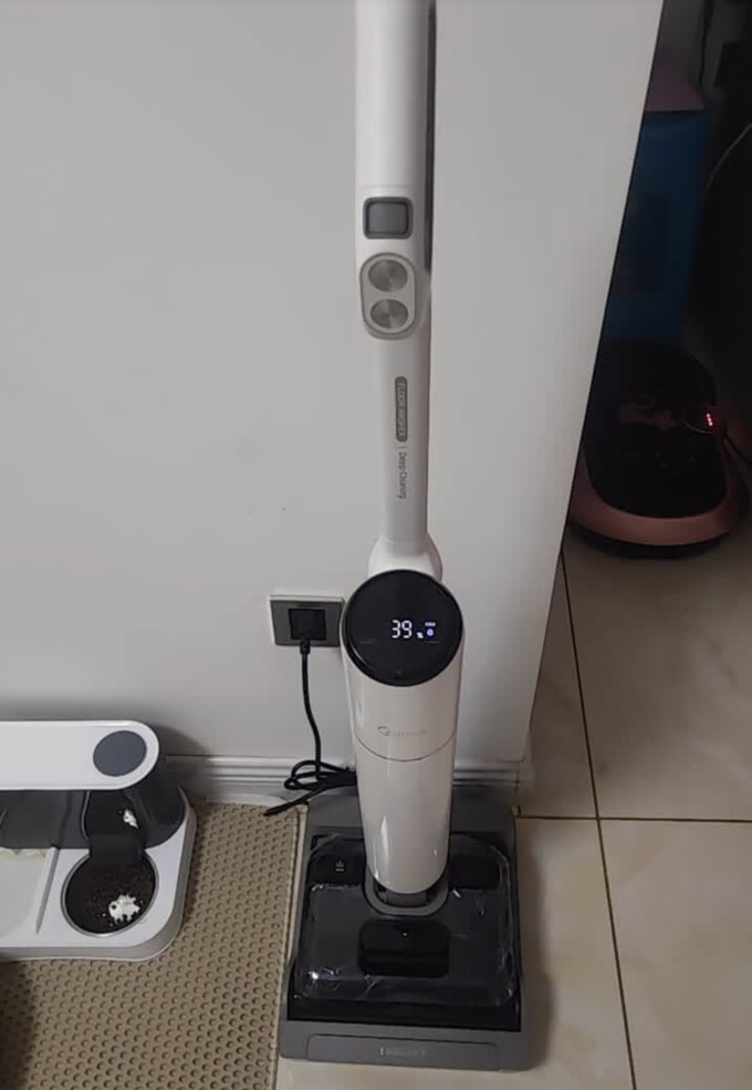 美的无线洗地机
