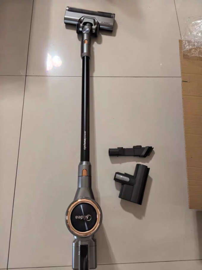 美的吸尘器