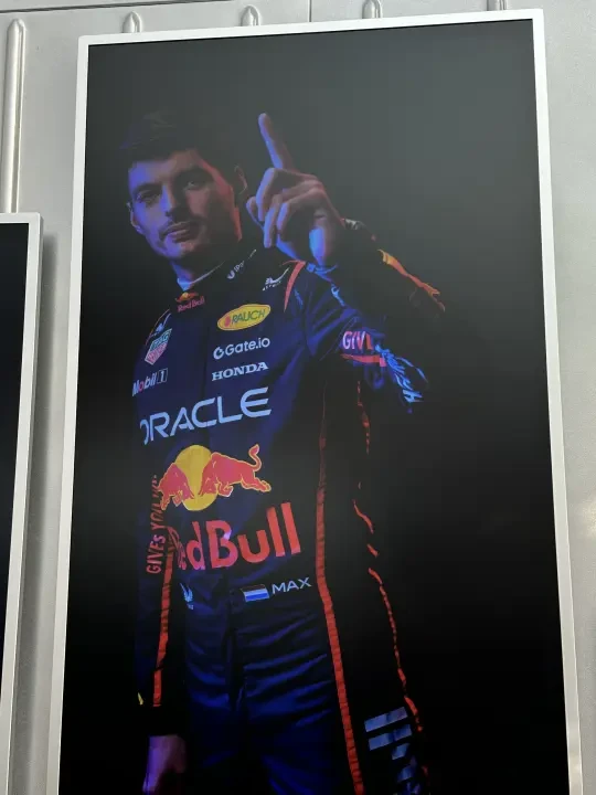 打卡萨尔茨堡小众景点-红牛老板七号机库