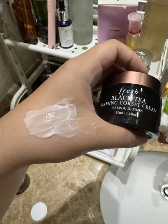 干敏皮姐妹快冲!这面霜能让脸嫩到发光✨
