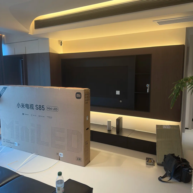 五千多拿下85英寸MiniLED，小米S85 2025值不值？
