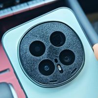 荣耀Magic8 Pro:天青色AI影像旗舰