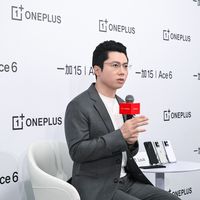 一加15/Ace 6发布会后采访:真旗舰不是参数堆砌,而是体验闭环