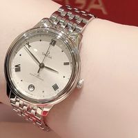 欧米茄碟飞34mm:熟龄女生的理想之选