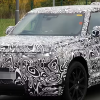 豹8去掉后挂备胎?路虎卫士80原型车曝光,800V 平台、350kW快充