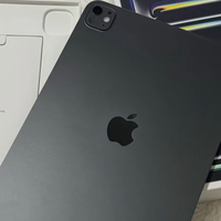 追剧平板电脑 篇零:2025款iPad Pro 11 深度测评:M5芯片性能实测,256G存储够不够用