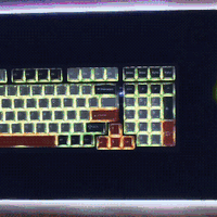 主打的就是炫酷氛围感！联想极光外设套装值得一试