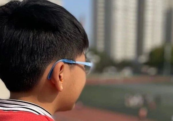 这些年给娃近视防控花了多少钱？哪些钱可以省？